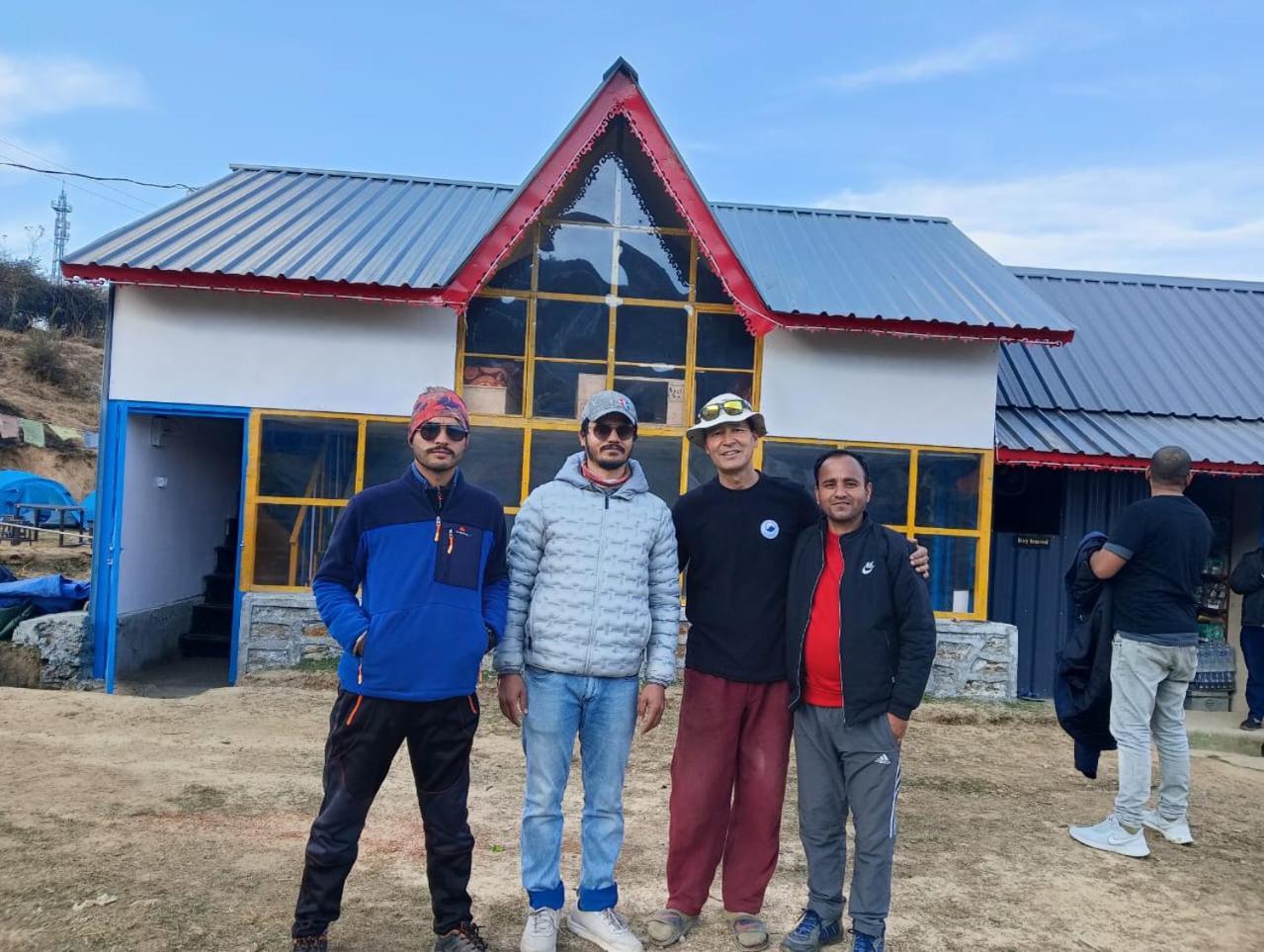 Himalayanbuddhaadventureaulicamp Hotel Joshimath Exterior photo